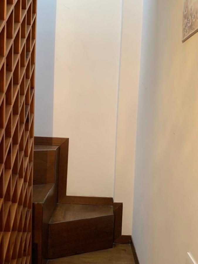 Daisy House: Nice Attic In The Historical Center Salò Esterno foto